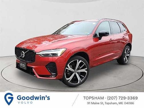 2023 Volvo XC60 B6 Ultimate Dark Theme