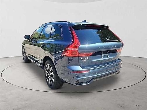 2024 Volvo XC60 Core