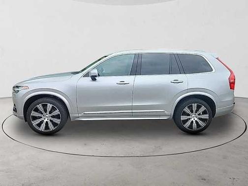 2022 Volvo XC90 T6 Inscription