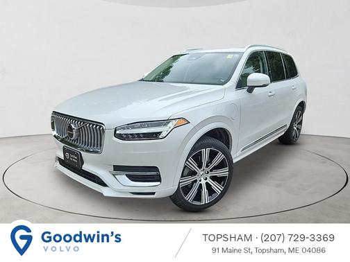 2023 Volvo XC90 Recharge Plug-In Hybrid T8 Core Bright Theme