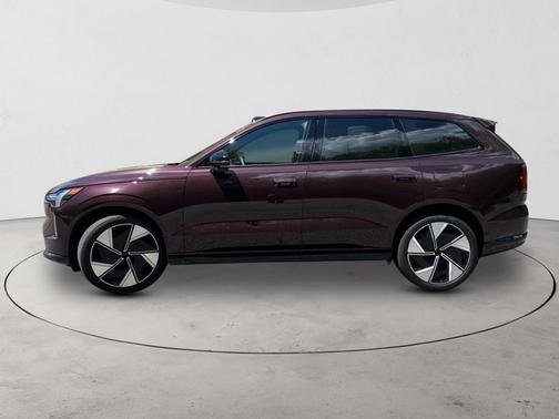 2025 Volvo EX90 Ultra