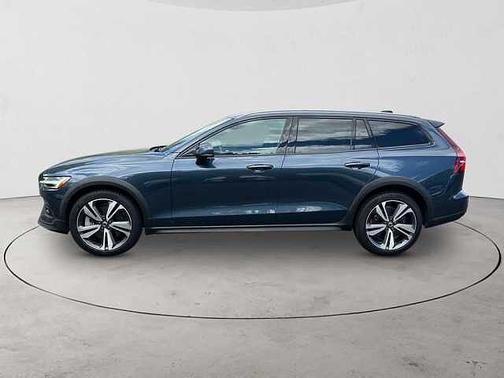 Denim Blue 2025 Volvo V60 Cross Country Plus