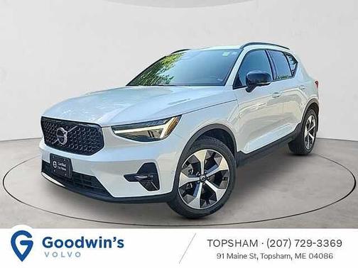 2023 Volvo XC40 Ultimate