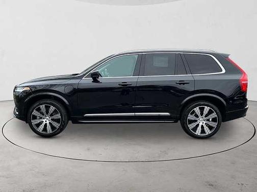 Onyx Black 2025 Volvo XC90 Core