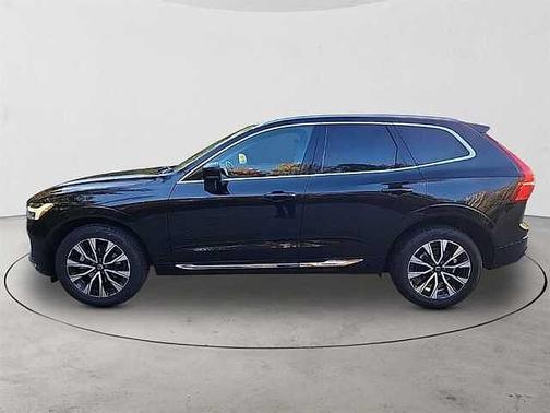 2023 Volvo XC60 Plus