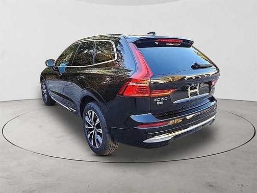 2023 Volvo XC60 Plus