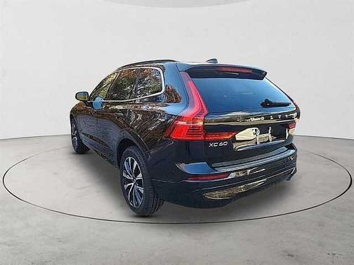 2023 Volvo XC60 Core