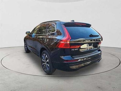 2023 Volvo XC60 Core