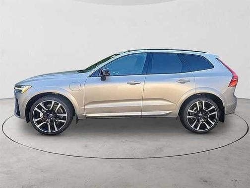 2025 Volvo XC60 Ultra