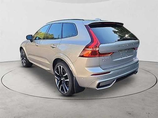 2025 Volvo XC60 Ultra
