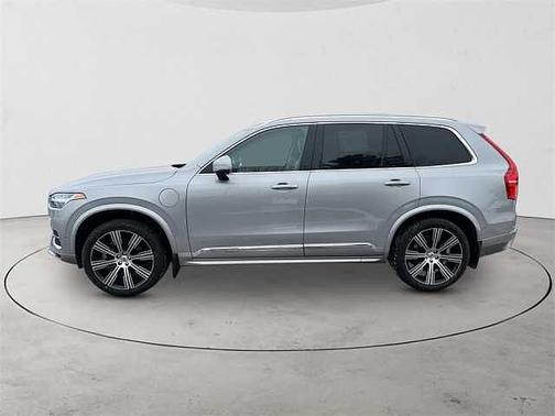2024 Volvo XC90 Plus
