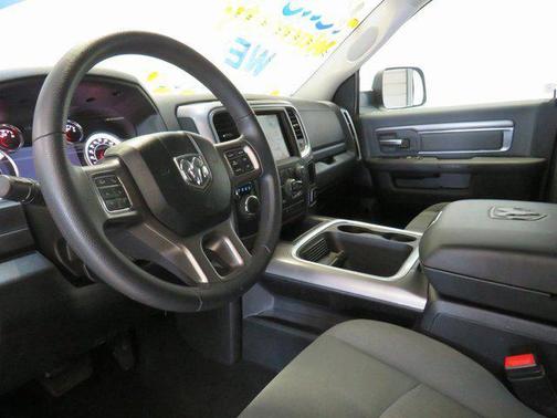 2022 RAM 1500 Classic SLT