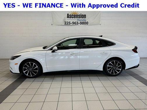 2023 Hyundai SONATA Limited