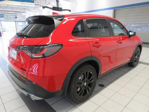 2026 Honda HR-V 2WD Sport