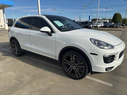 2016 Porsche Cayenne Cayenne