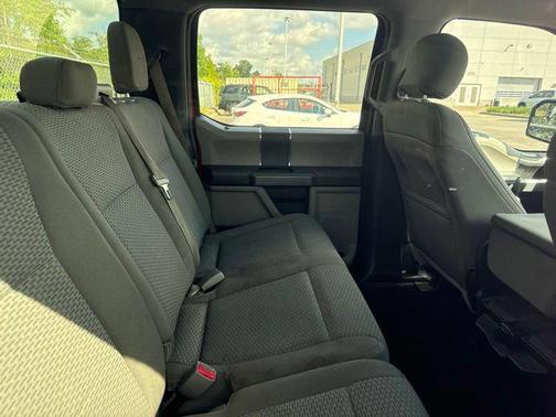 Red 2017 Ford F-150 XLT