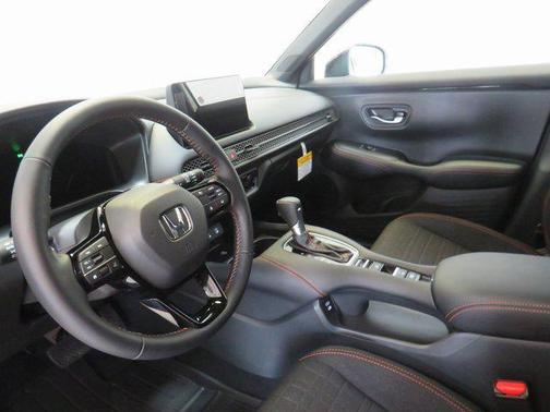 2026 Honda HR-V 2WD Sport