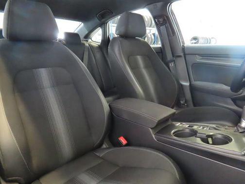 Crystal Black Pearl 2025 Honda Civic Sport