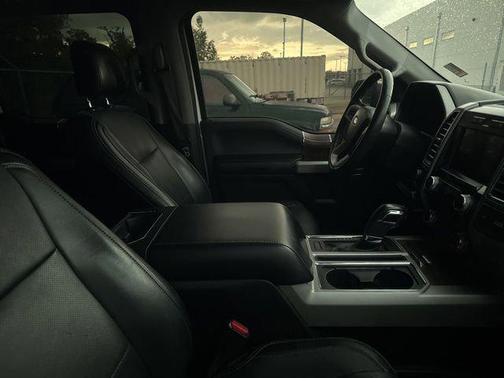 White 2016 Ford F-150 Lariat