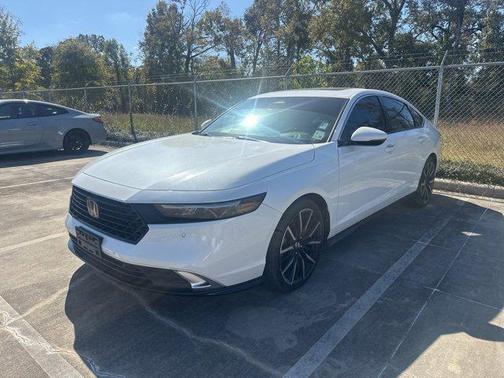 2023 Honda Accord Hybrid Touring