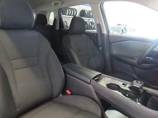 Super Black 2023 Nissan Rogue S