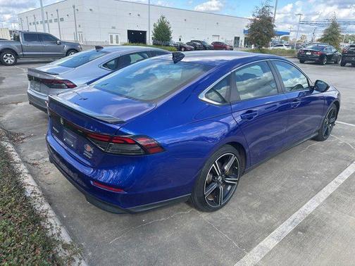 2023 Honda Accord Hybrid Base