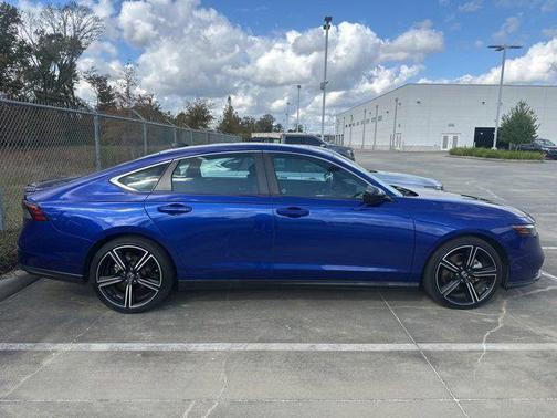 2023 Honda Accord Hybrid Base