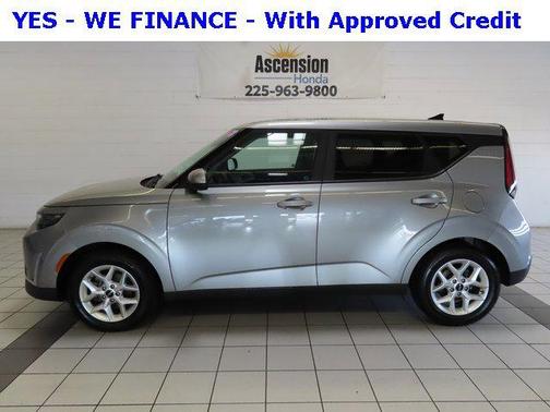 2024 Kia Soul LX
