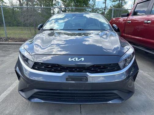 Gravity Gray 2024 Kia Forte LXS