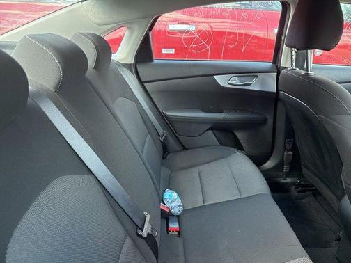 Gravity Gray 2024 Kia Forte LXS