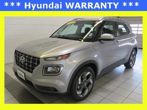 2023 Hyundai VENUE SEL