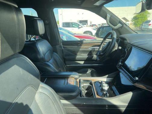 2023 Jeep Grand Wagoneer 4x4