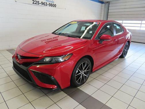 Supersonic Red 2024 Toyota Camry SE