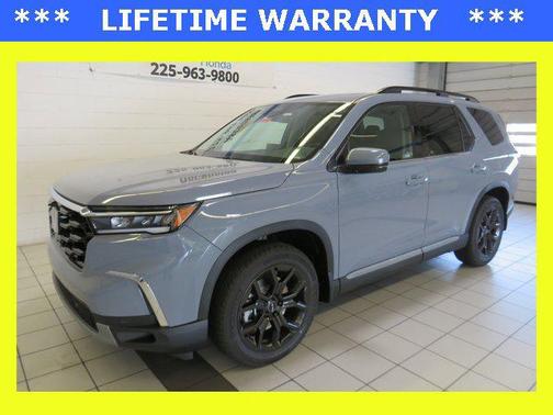 2025 Honda Pilot Touring 8-Passenger