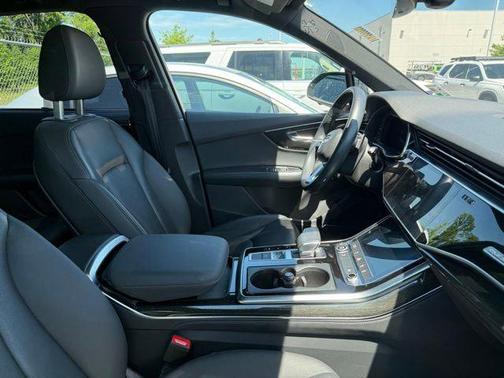 Navarra Blue Metallic 2021 Audi Q7 55 Premium Plus