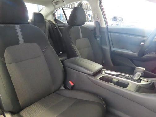 Rosewood Metallic 2025 Nissan Sentra SV