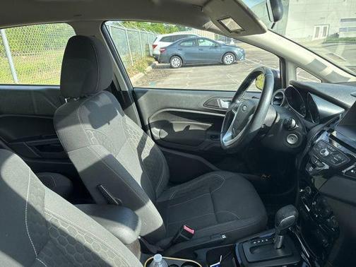 Storm Gray Metallic 2014 Ford Fiesta SE