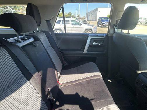 2014 Toyota 4Runner SR5