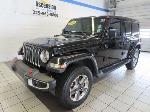 Black Clearcoat 2020 Jeep Wrangler Unlimited Sahara