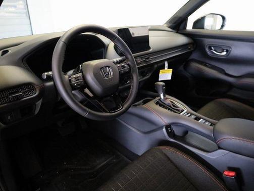 2026 Honda HR-V 2WD Sport