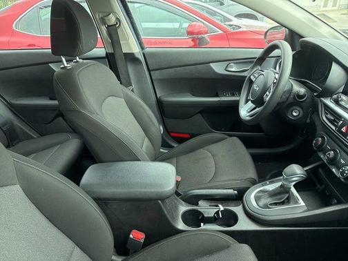 Deep Sea Blue 2022 Kia Forte LXS