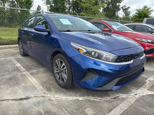 Deep Sea Blue 2022 Kia Forte LXS