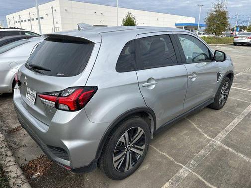 2025 Mitsubishi Outlander Sport SE