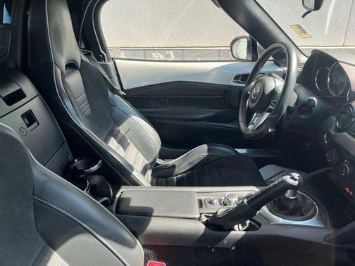 Snowflake White Pearl Mica 2023 Mazda MX-5 Miata Club