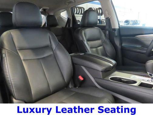 Pearl White 2018 Nissan Murano S
