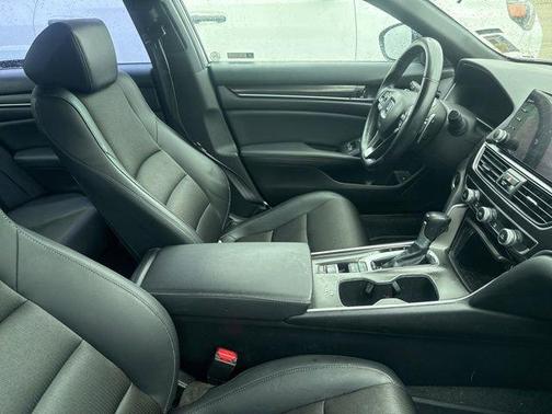Lunar Silver Metallic 2022 Honda Accord Sport 1.5T