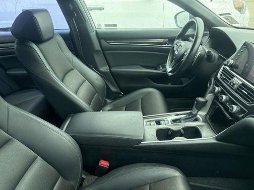 Lunar Silver Metallic 2022 Honda Accord Sport 1.5T