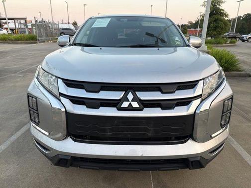 2024 Mitsubishi Outlander Sport SE