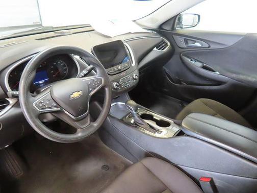 Mosaic Black Metallic 2024 Chevrolet Malibu FWD 1LT