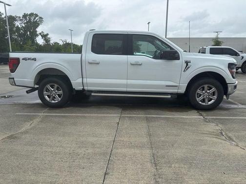White 2025 Ford F-150 XLT